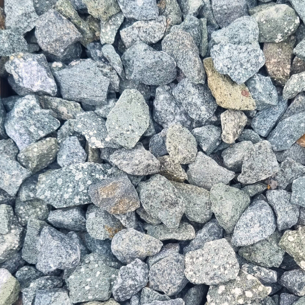 Dandy's Green Granite Chippings